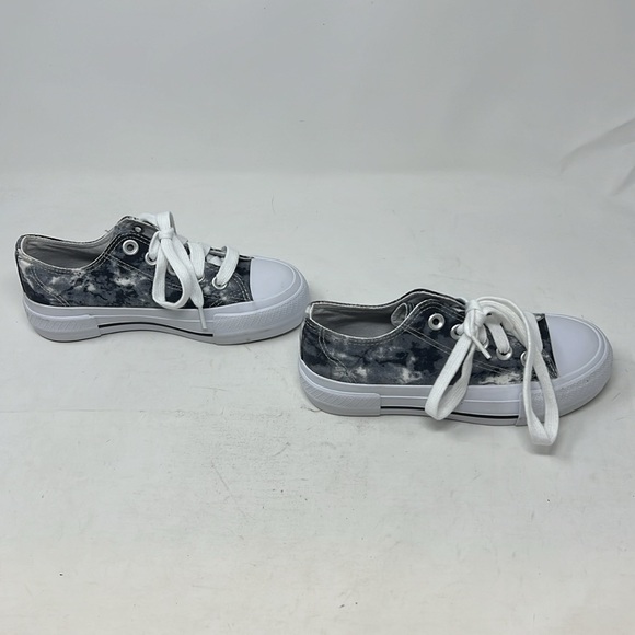 Wonder nation memory foam kids shoes size 1 - Picture 3 of 5